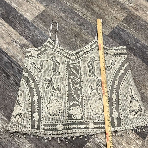 Soft Surroundings Tops Tank Mesh Embroidered 3D Floral Gray Women Size 2X - Picture 8 of 9